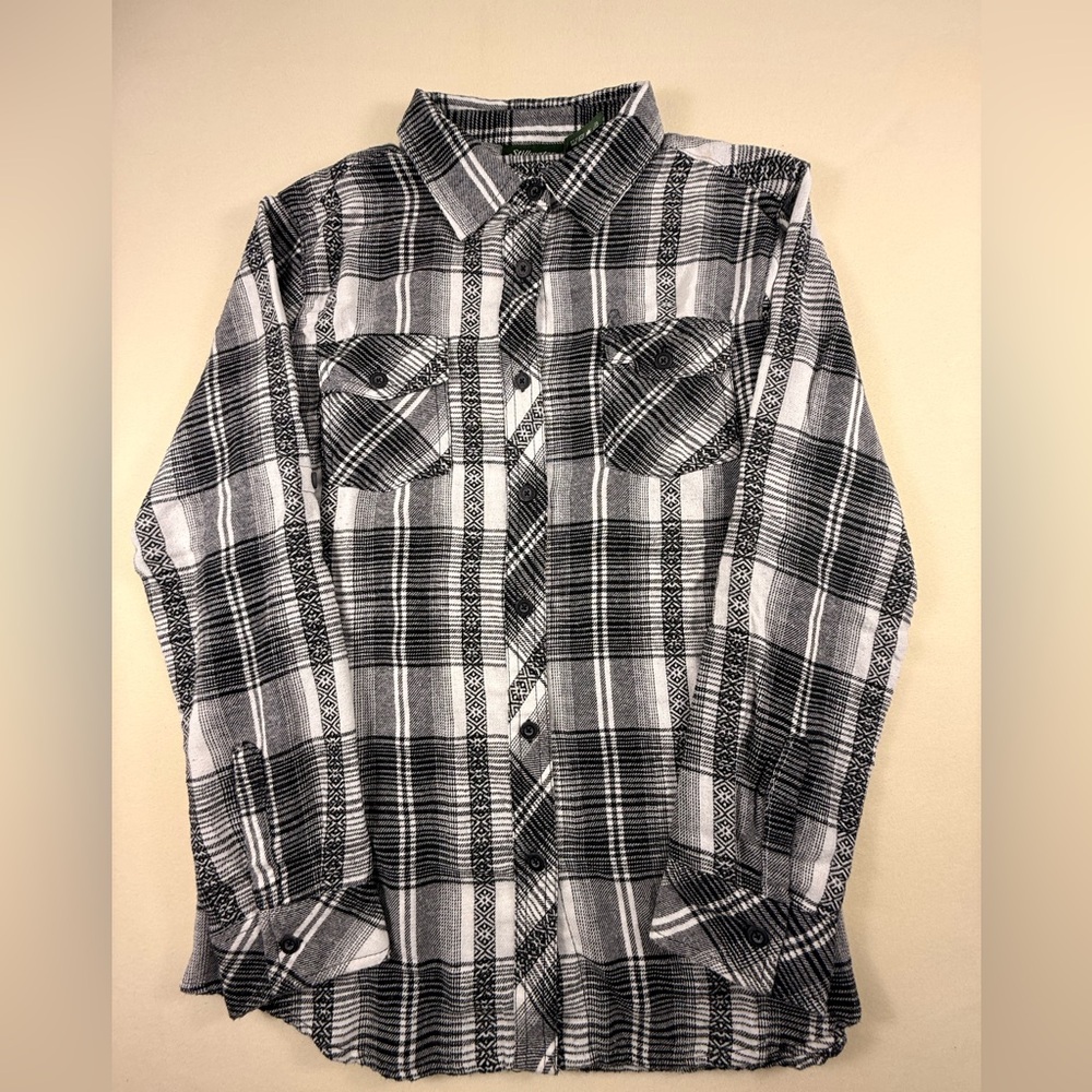Stillwater Supply CO Women’s Black & White Plaid Button-Up Shirt